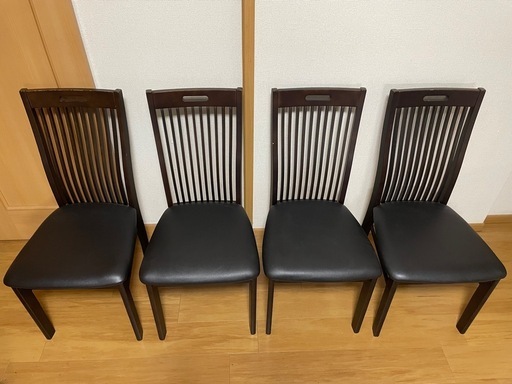【決定、引き取り待ち】ダイニングテーブル135×80cm＋チェア4脚セット／1階搬出
