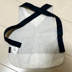 コムサフォセット　COMME ÇA FOSSETTE ベスト風お食事エプロンの画像