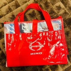 ともさかりえ　レジャーシートの画像