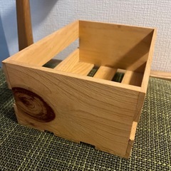 木箱の画像