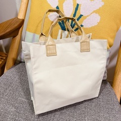 ⭕️アビステ トートの画像