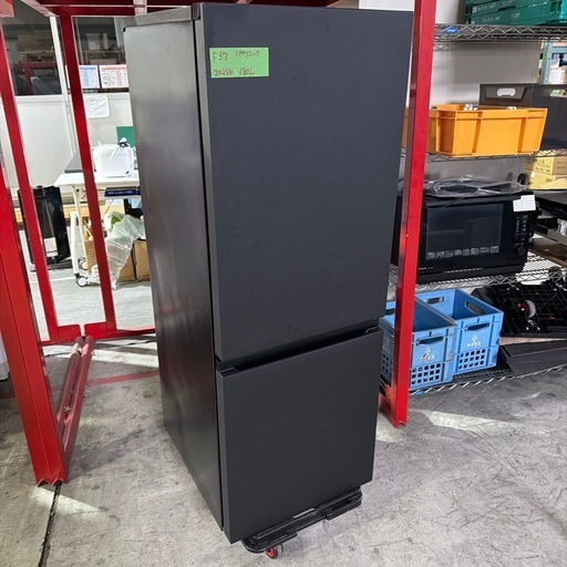 ★ほぼ未使用極上品★冷蔵庫 パーソナルタイプ マットブラック NR-B18C2-K [幅49.7cm /180L /2ドア /右開きタイプ /2025年