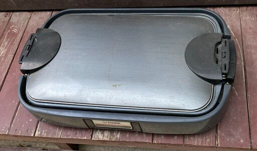 TIGER ホットプレート CPY-A130 (hiro) 伊太祈曽のキッチン家電