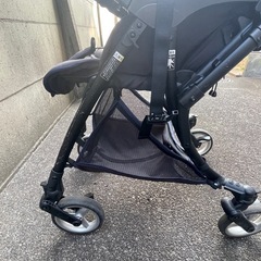 両体面式　ベビーカーの画像