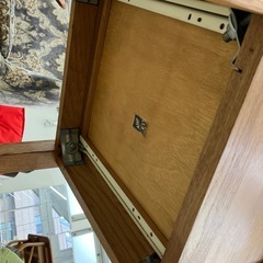 坂2602-1338 引き出し付き 木製 サイドテーブル キズ汚れ有り の画像