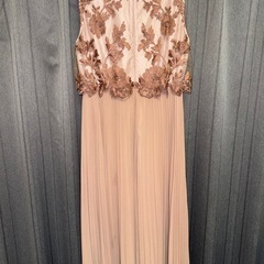 【本日限定】定価２万以上✨パーティードレス　Mサイズの画像