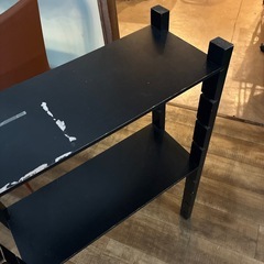 木製黒棚の画像