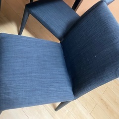 テーブルチェアセットの画像