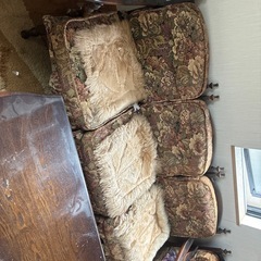 アンティークソファ テーブル セットの画像