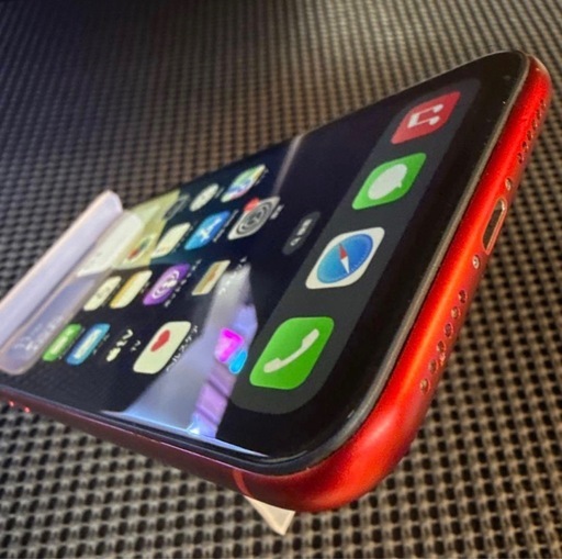 iPhone XR 64GB レッド SIMフリー バッテリー互換新品交換済み