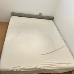 【2/26、2/27限定　クイーンベット、ベットフレーム】の画像