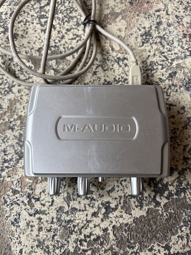 YAMAHA アナログミキサー　MG10XU M-AUDIO