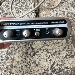 YAMAHA アナログミキサー　MG10XU M-AUDIOの画像