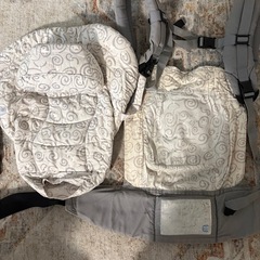 ergobaby/エルゴベビー ギャラクシーグレー インサートセットの画像