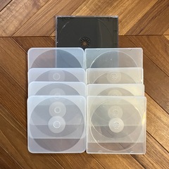 【引き取り限定】 CD/DVD用透明ケース 8枚セット　★おまけ付きの画像