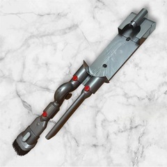 Dyson V8 Fluffy Extra SV10 ジャンク 付属品付きの画像