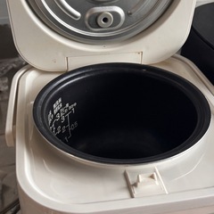 ニトリ炊飯器の画像