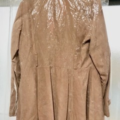 未使用に近い　サーモンピンク　ピンク　コート　レースで可愛らしいデザインの画像