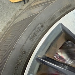 195/60R16 トヨタ　ウィッシュ　純正
の画像