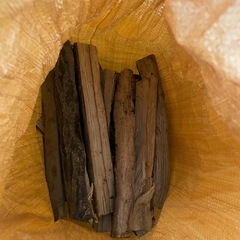 【キャンプ】広葉樹？薪まとめ/約13kgの画像