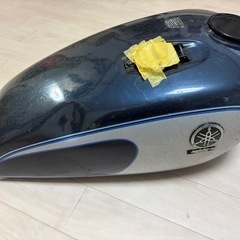 yamaha　sr400 ガソリンタンクの画像