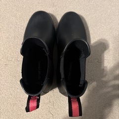 雨の日ブーツの画像