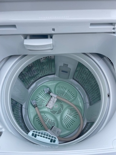 【極美品】2024年式　HITACHI 7キロ