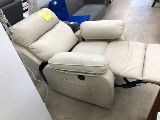 【ジャングルジャングル石津店】一人用電動ソファー ソファー USB付き 新生活 収納 堺市 西区 東区 北区 南区 堺区 石津