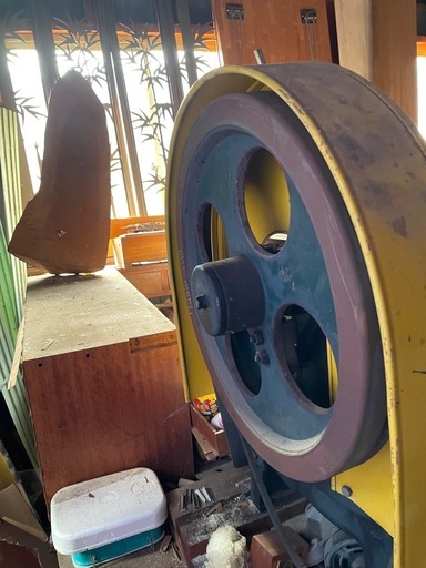 プレス機 工場機械  金属加工