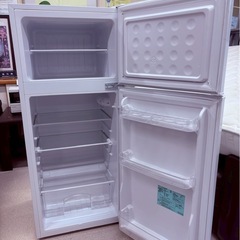 2ドア冷蔵庫の画像