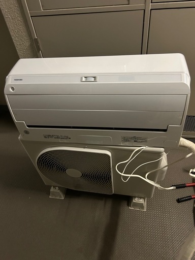 日立エアコンRAS-D40K2-W 14畳 (momi) 室見の季節、空調家電《エアコン 
