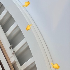 カトージのミニベビーベッド♪90×60サイズ！White マットレス付き♪の画像