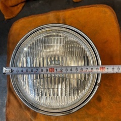 SR400 純正ヘッドライトの画像