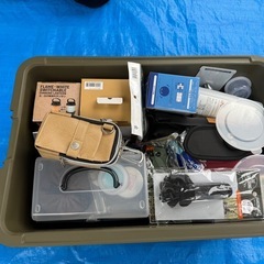キャンプ用品　色々　沢山　BBQの画像