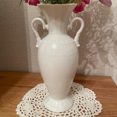 花瓶　　　アートフラワーの画像