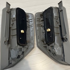 70ヴォクシー純正テールランプの画像