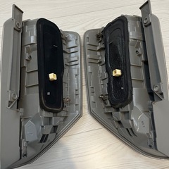 70ヴォクシー純正テールランプの画像