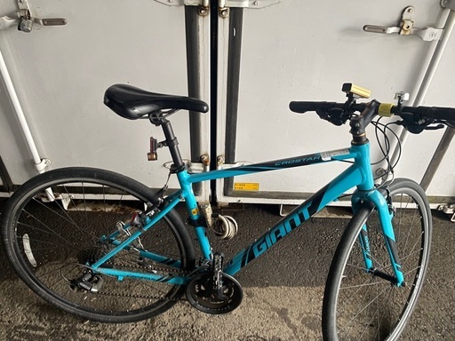 GIANTクロスバイク (プロフィール必読) 柴崎のクロスバイクの中古