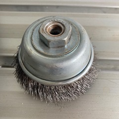 カップブラシ　サビ取り　ビート取り　バリ取り　塗装はがし　ディスクグラインダー用の画像