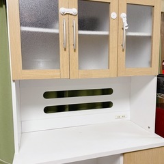 【綺麗 】食器棚 ライトブラウン ホワイト 大容量 コンセント付き の画像