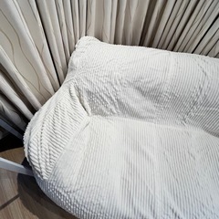 ▪️LOOSY 2人掛けビーズソファ Ivoryの画像