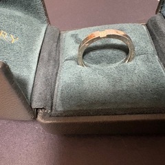 ハリーウィンストン　指輪リング　プリンセスカットの画像