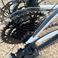 【超美品】CANNONDALE クロスバイク QUICK 4の画像