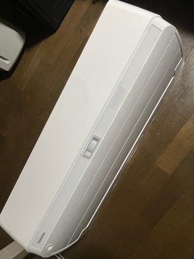 値下げ！美品！東芝AC2020年6畳。お掃除機能付。取付費込み。 