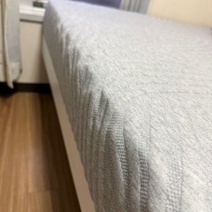 冷蔵庫+洗濯機+ベットの画像