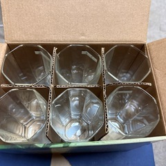 ステンレス鍋、茶器、お椀セットの画像