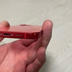 iPhone12 64GB 美品レッドの画像