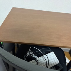 折りたたみデスクの画像