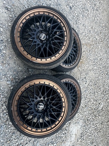 steiner FTX限定カラー（ゴールド） 215/35R19