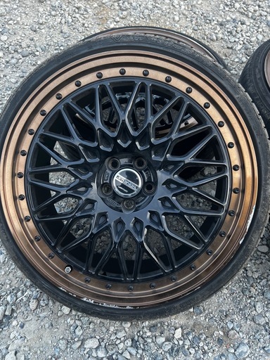 steiner FTX限定カラー（ゴールド） 215/35R19